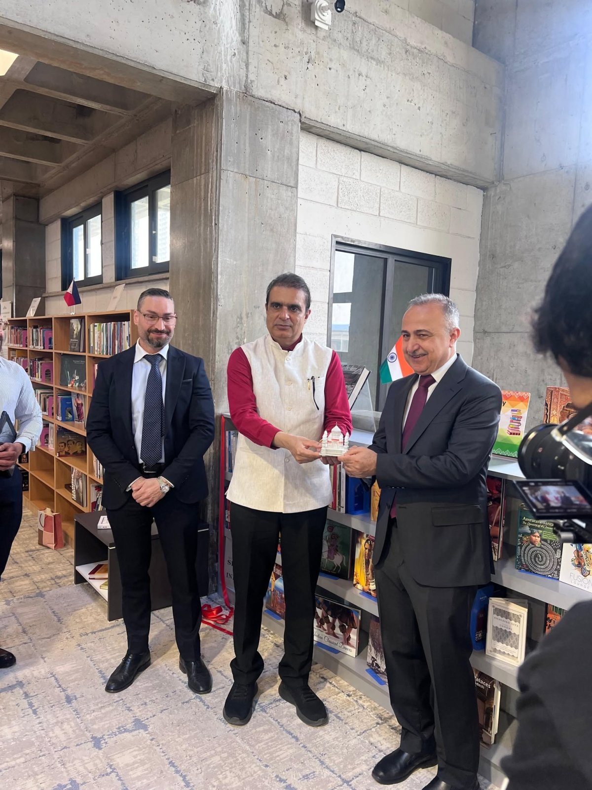 Consul General inaugurated an India Corner at the Catholic University in Erbil on 12 May 2026.