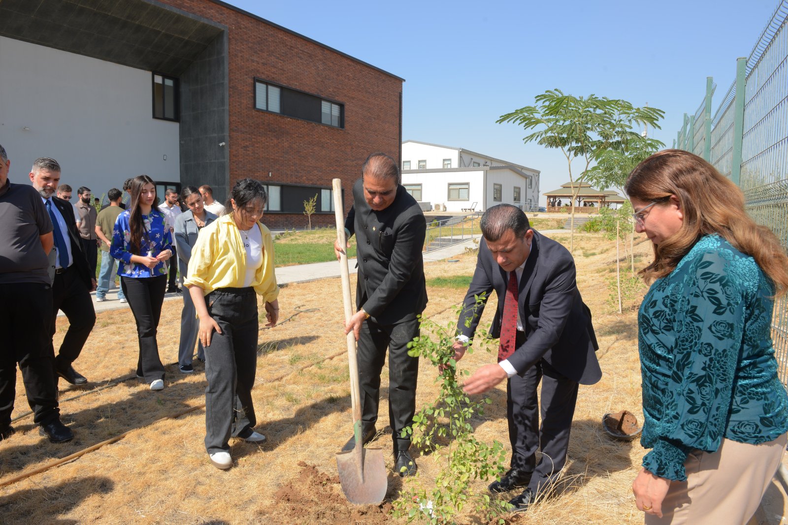 Celebration of Gandhi Jayanti at Sami Abdulrahman Park and a plantation drive organized at the University of Kurdistan Hewlêr Medical College on 02 October 2025.