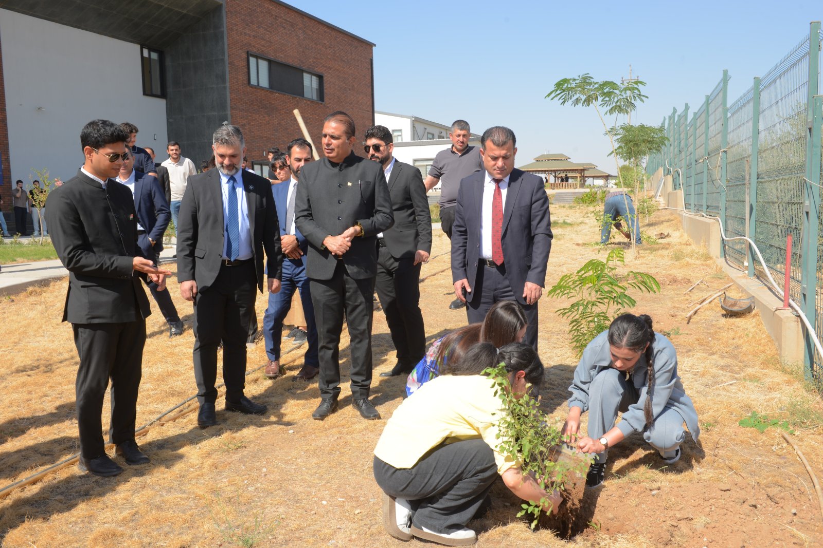 Celebration of Gandhi Jayanti at Sami Abdulrahman Park and a plantation drive organized at the University of Kurdistan Hewlêr Medical College on 02 October 2025.